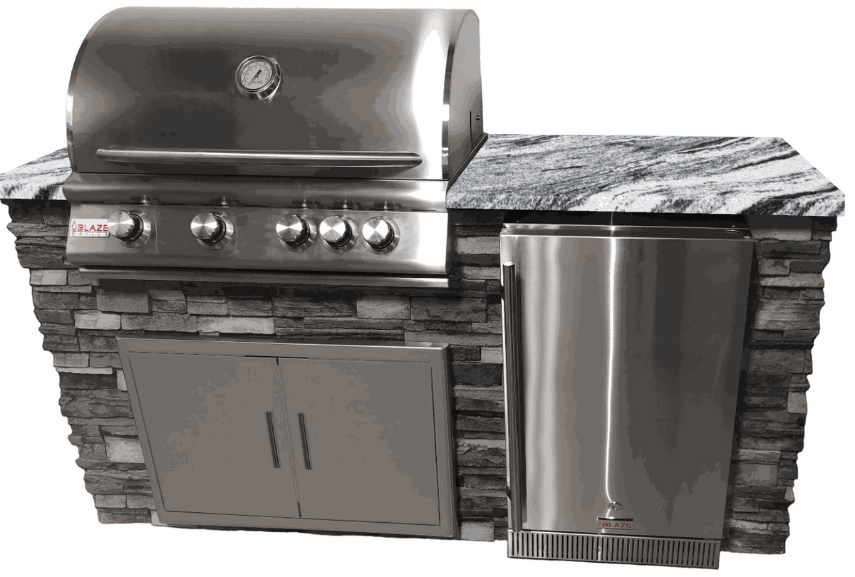 6-Foot Deluxe Outdoor Kitchen Island – Concrete Base, 3cm Granite Countertop, Blaze Grill Ready